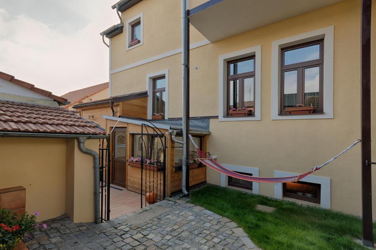 Romance Ubytovani Jindrichuv Hradec Bagian luar foto