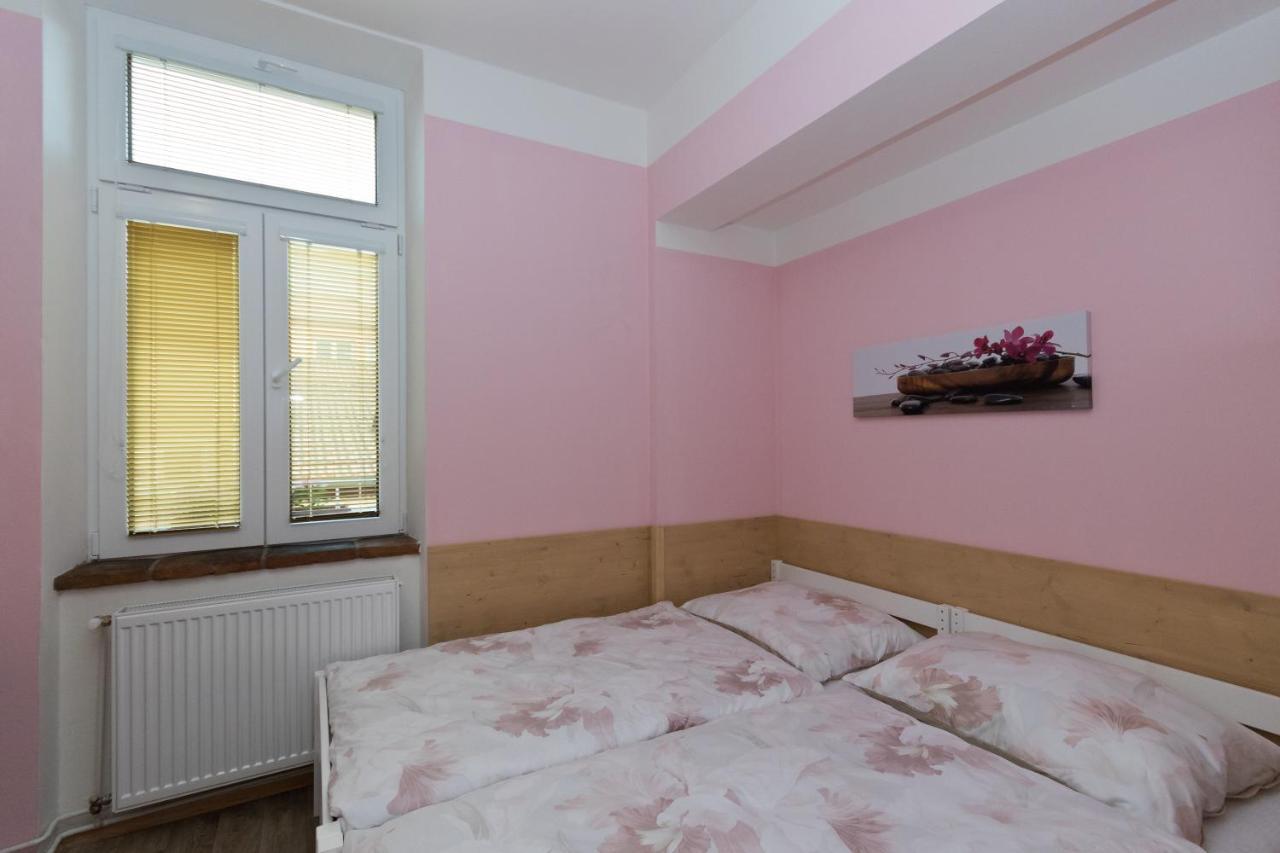 Romance Ubytovani Jindrichuv Hradec Bagian luar foto
